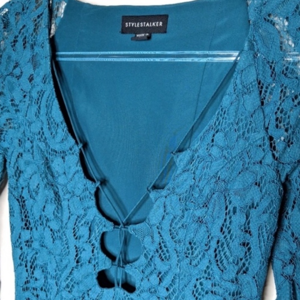 Dress - Picture 4 of 8